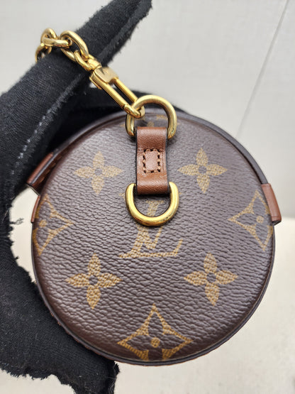 LV Reverse Monogram Papillon Trunk