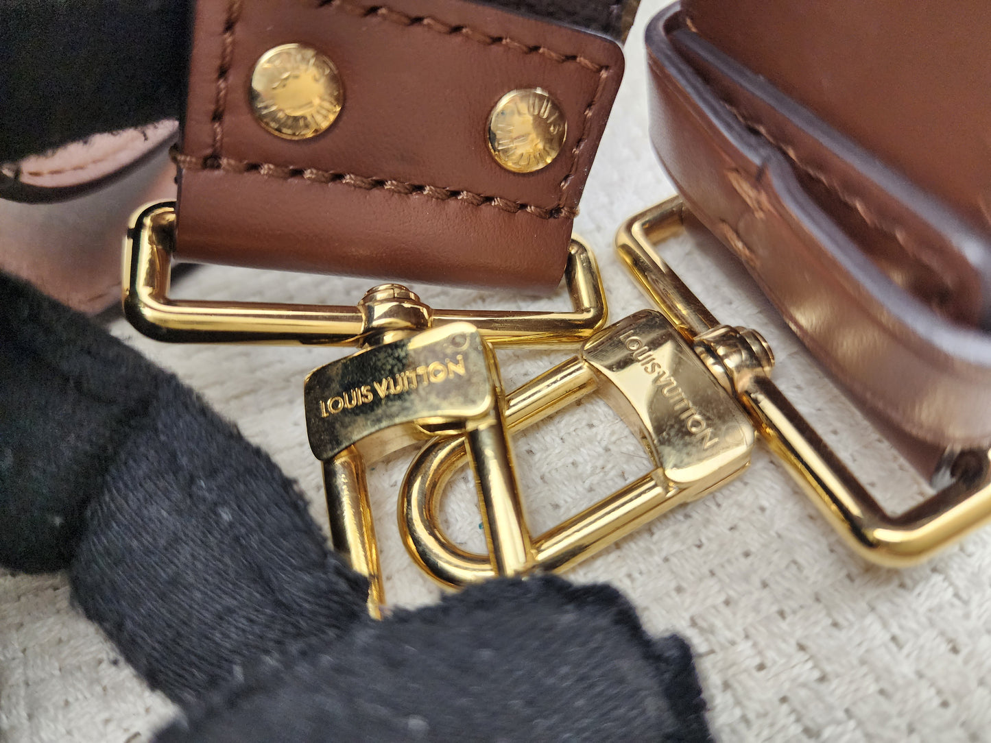 LV Reverse Monogram Papillon Trunk