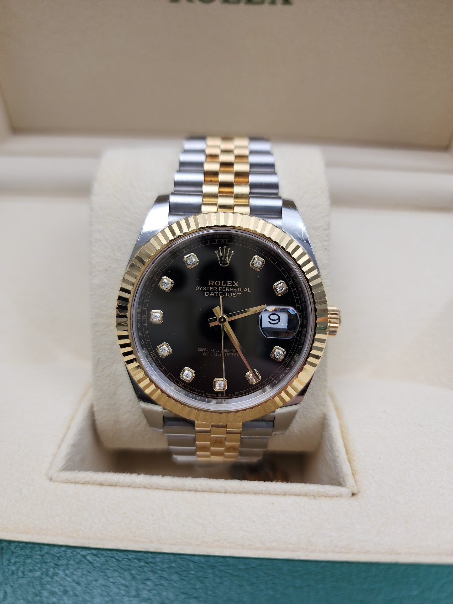 Rolex Black 18K Gold x Steel Datejust 41mm Auto Watch 126333-0006