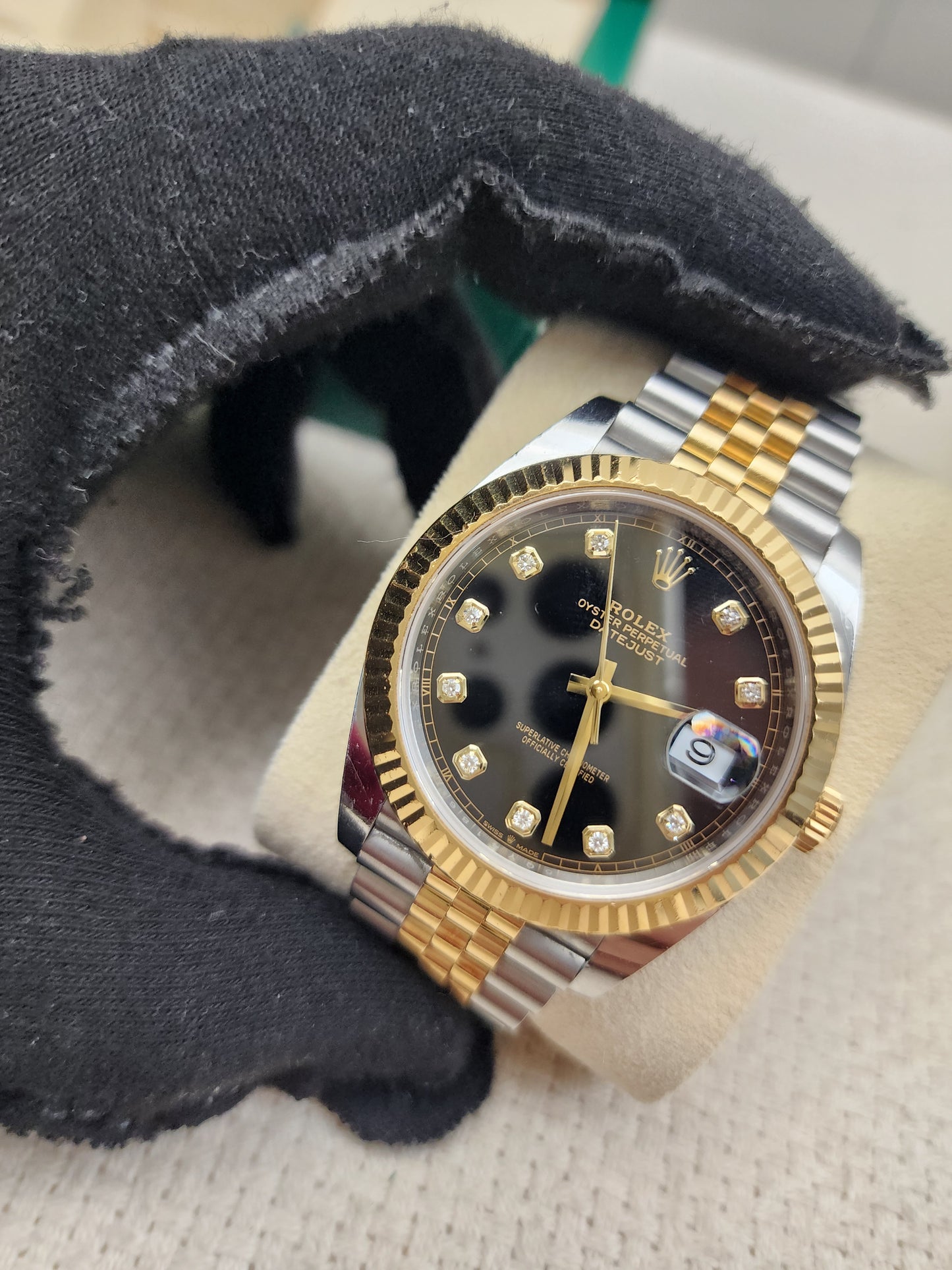 Rolex Black 18K Gold x Steel Datejust 41mm Auto Watch 126333-0006