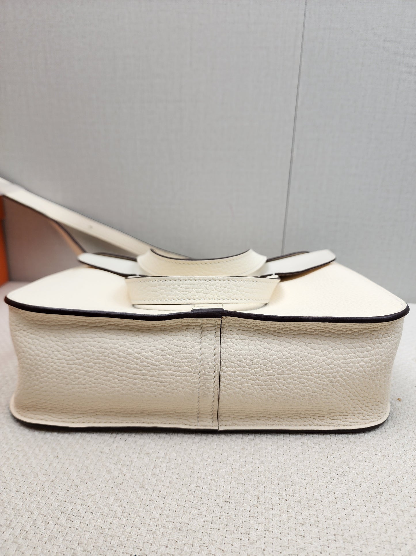 Hermes Nata Clemence Halzan 25 (GHW)