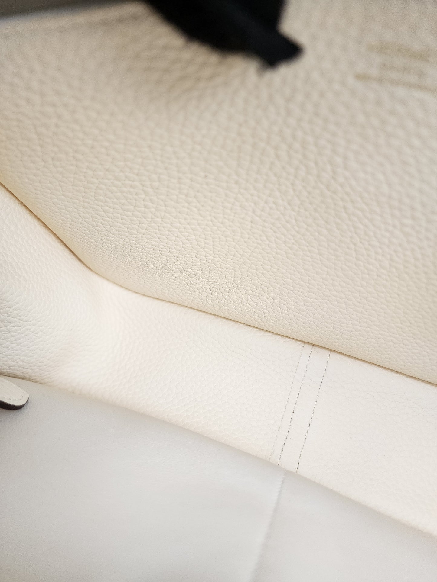 Hermes Nata Clemence Halzan 25 (GHW)