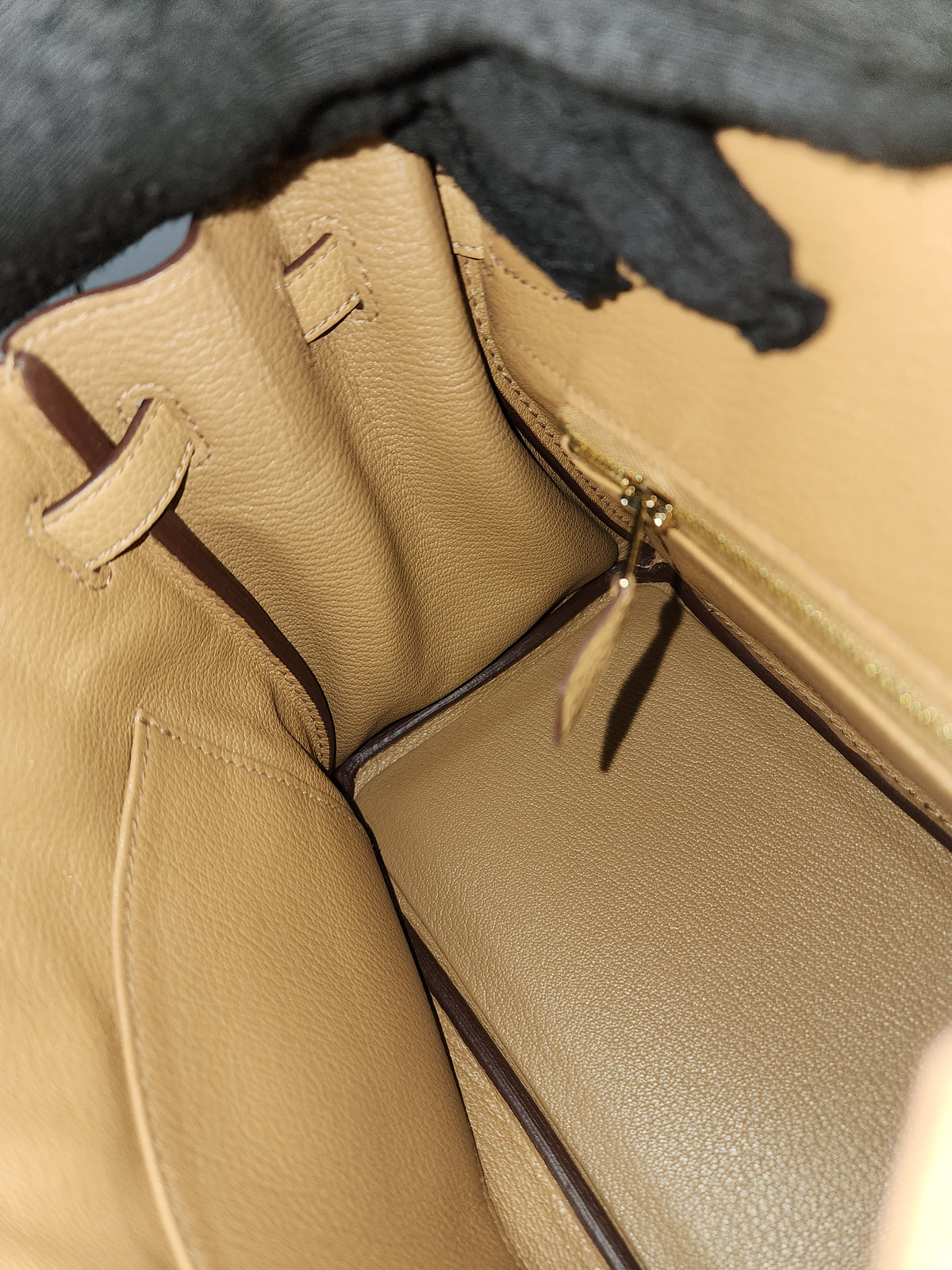 Hermes Biscuit Togo Birkin 25 (GHW)