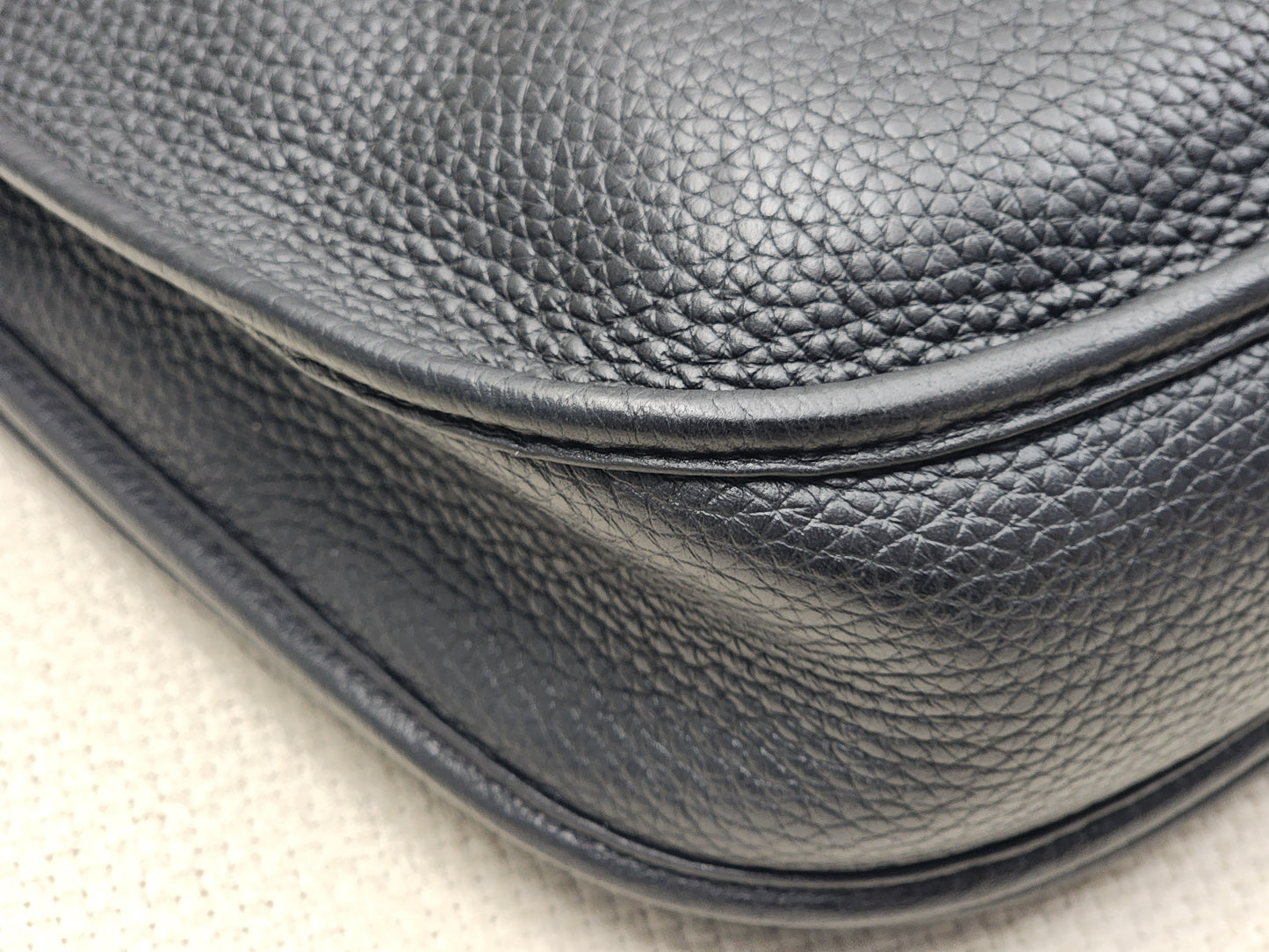 Hermes Black Evelyne PM (GHW)