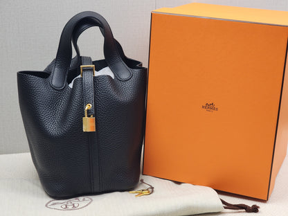 Hermes Noir Picotin 18 (GHW)