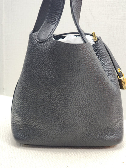 Hermes Noir Picotin 18 (GHW)