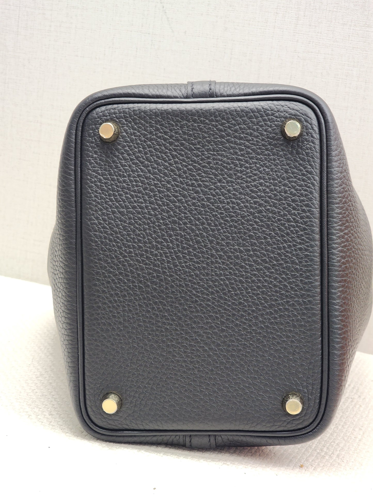 Hermes Noir Picotin 18 (GHW)