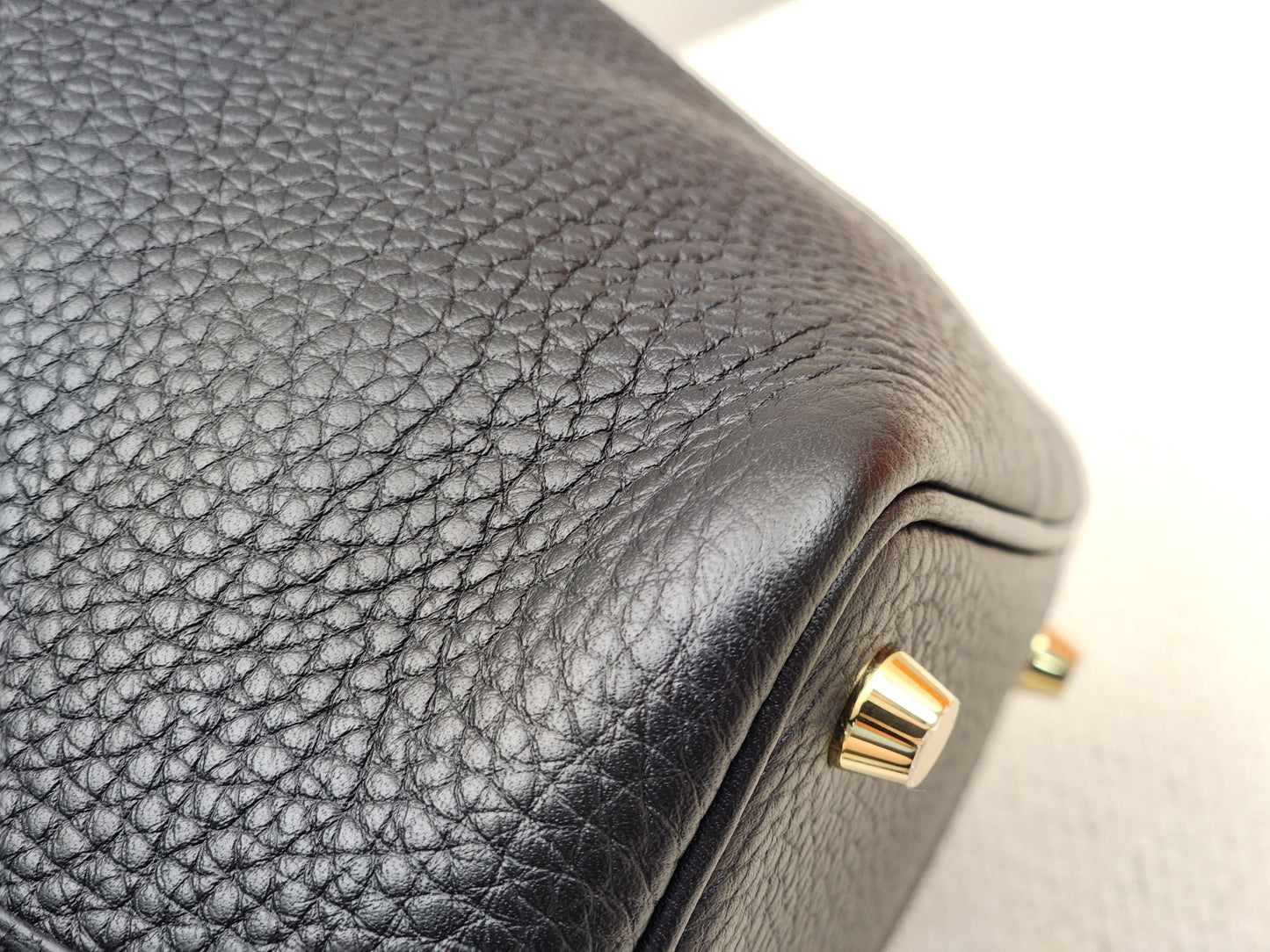 Hermes Noir Picotin 18 (GHW)