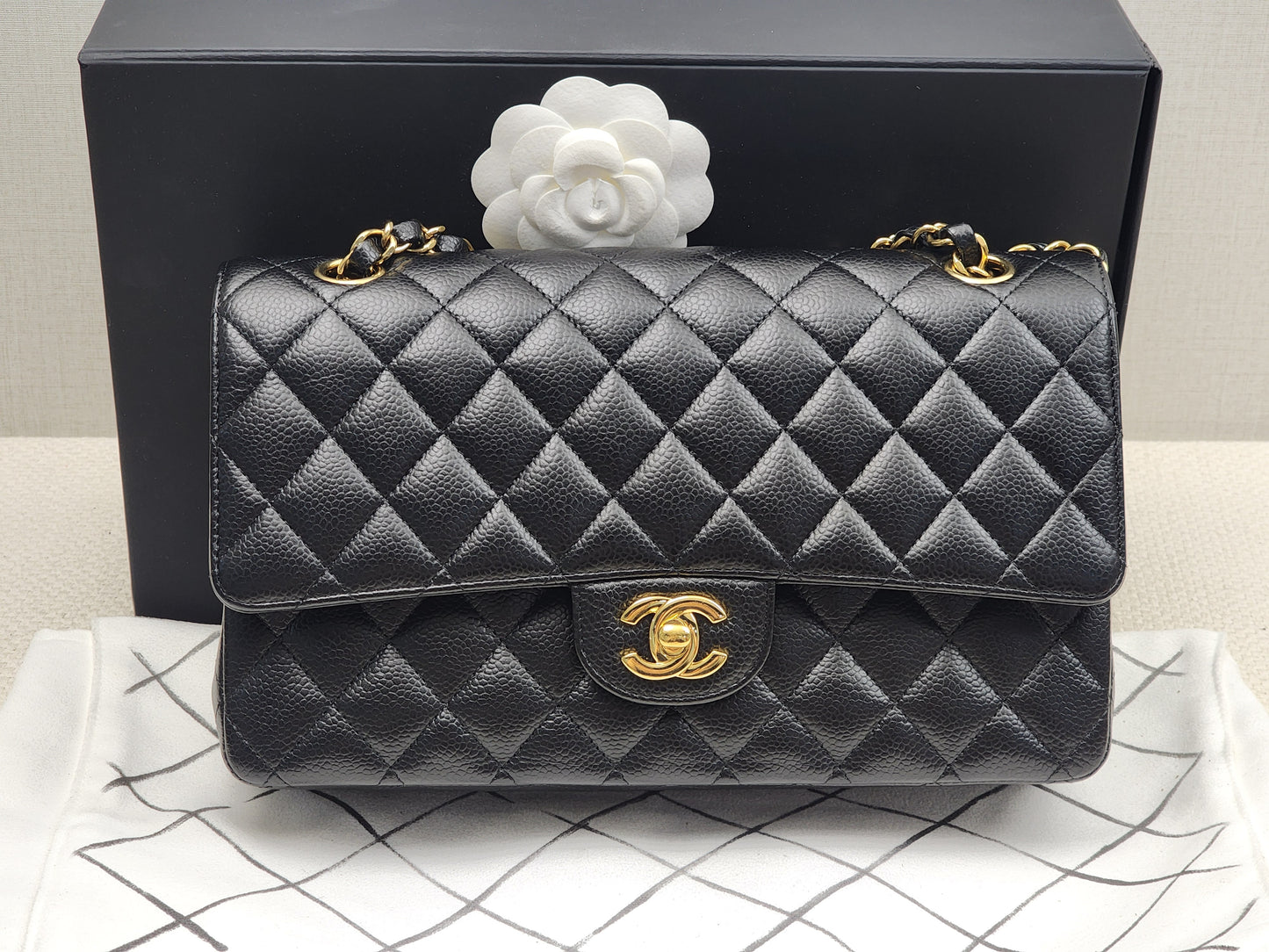 Chanel Black Caviar Medium CF (GHW)