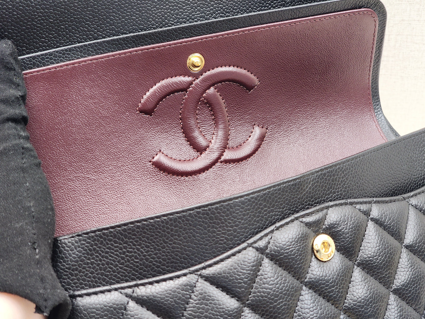 Chanel Black Caviar Medium CF (GHW)