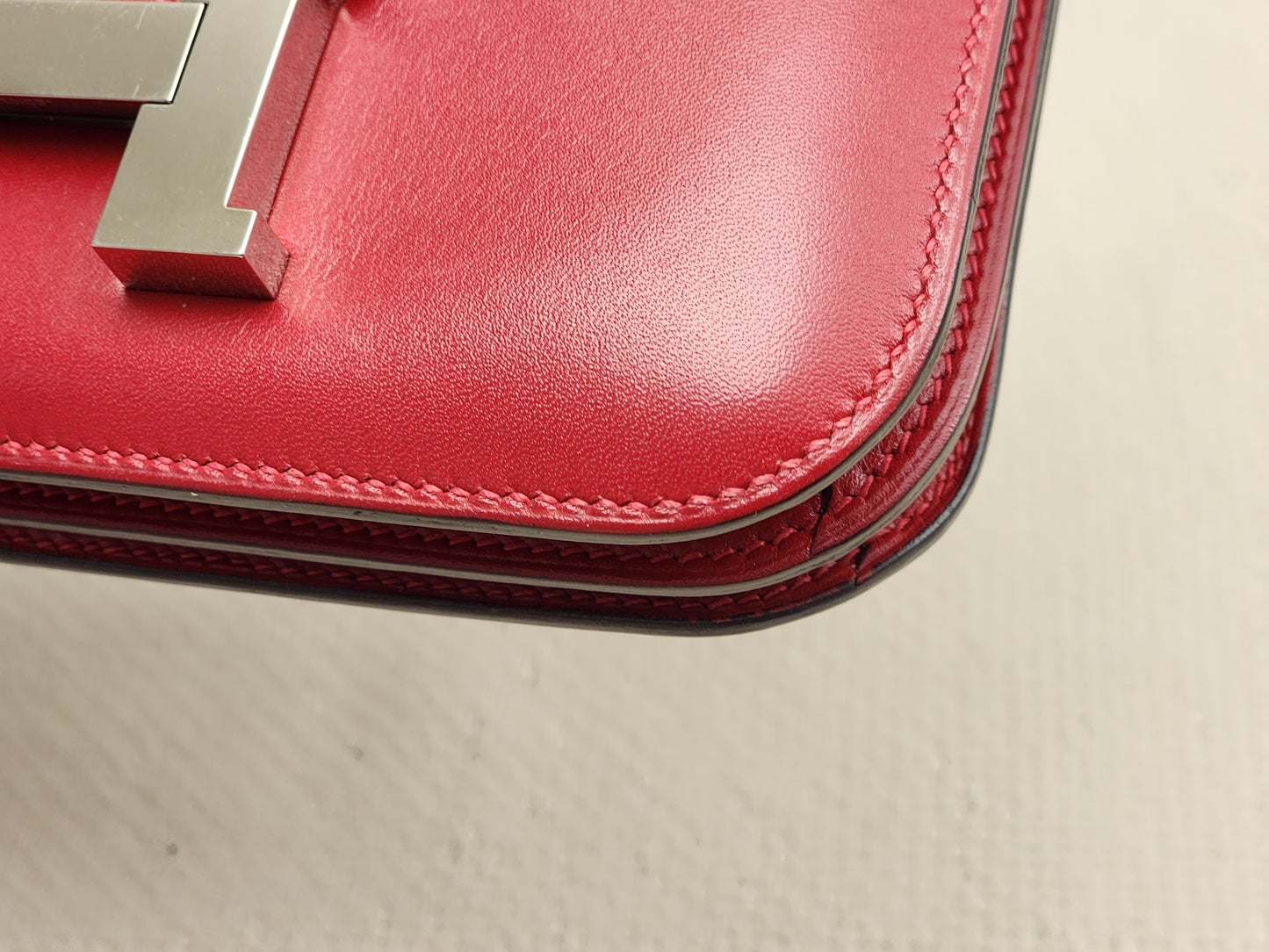 Hermes Rouge Vif Mini Constance (PHW)
