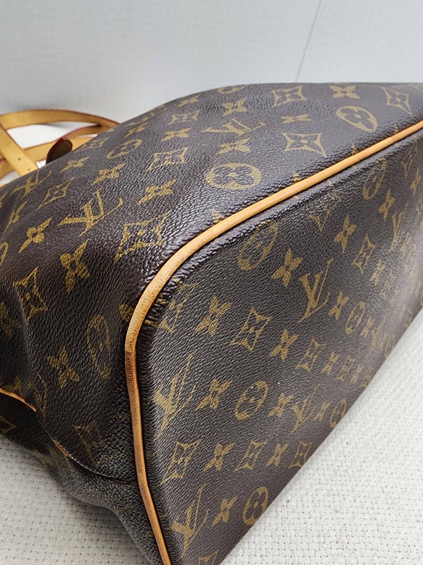 LV Monogram Palermo GM