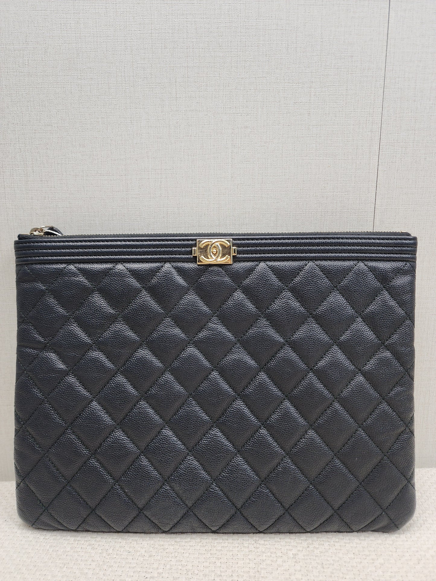 Chanel Black Caviar Medium Boy O’case (GHW)