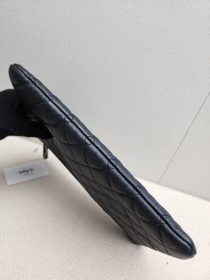 Chanel Black Caviar Medium Boy O’case (GHW)