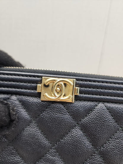 Chanel Black Caviar Medium Boy O’case (GHW)
