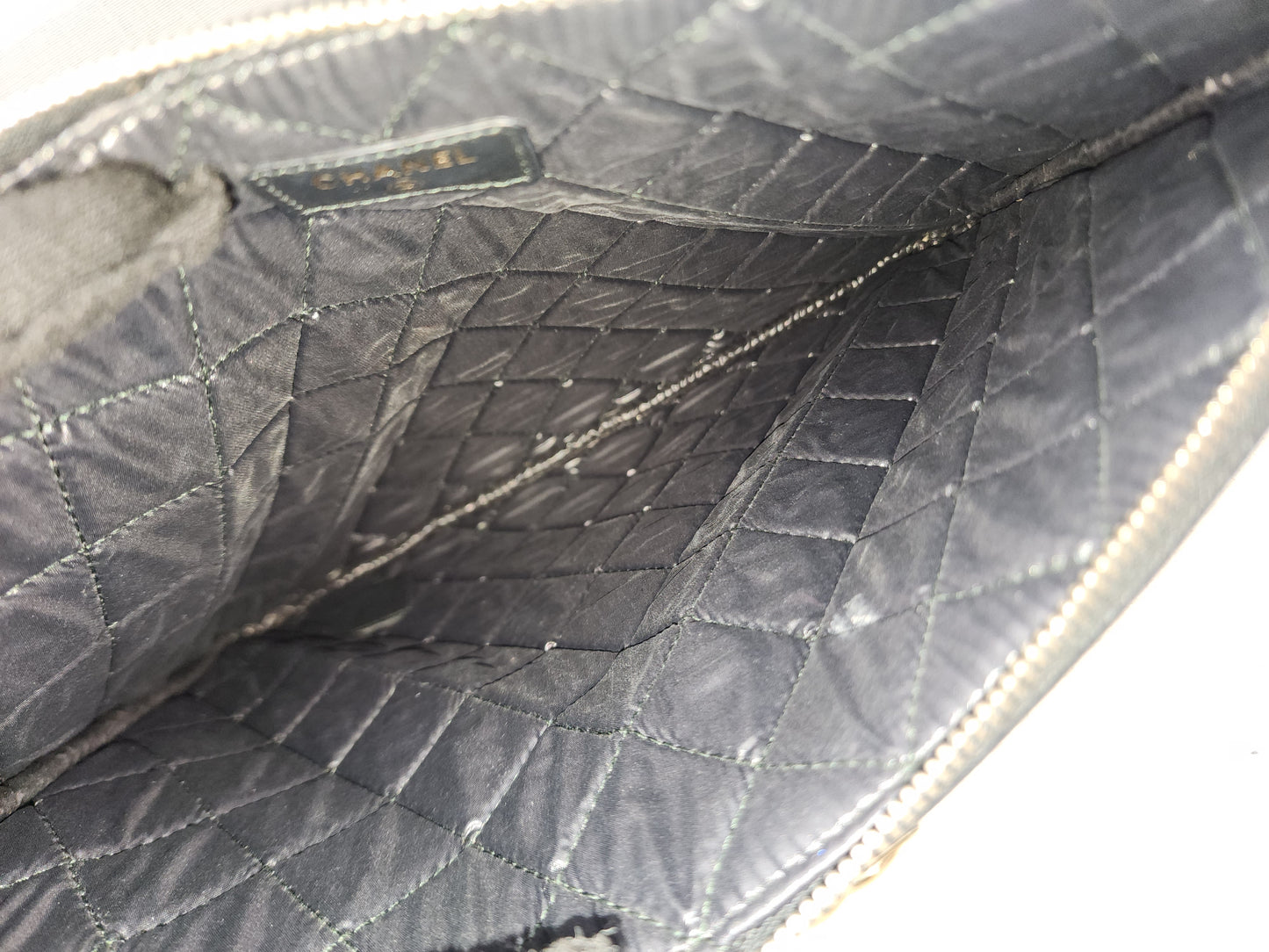 Chanel Black Caviar Medium Boy O’case (GHW)