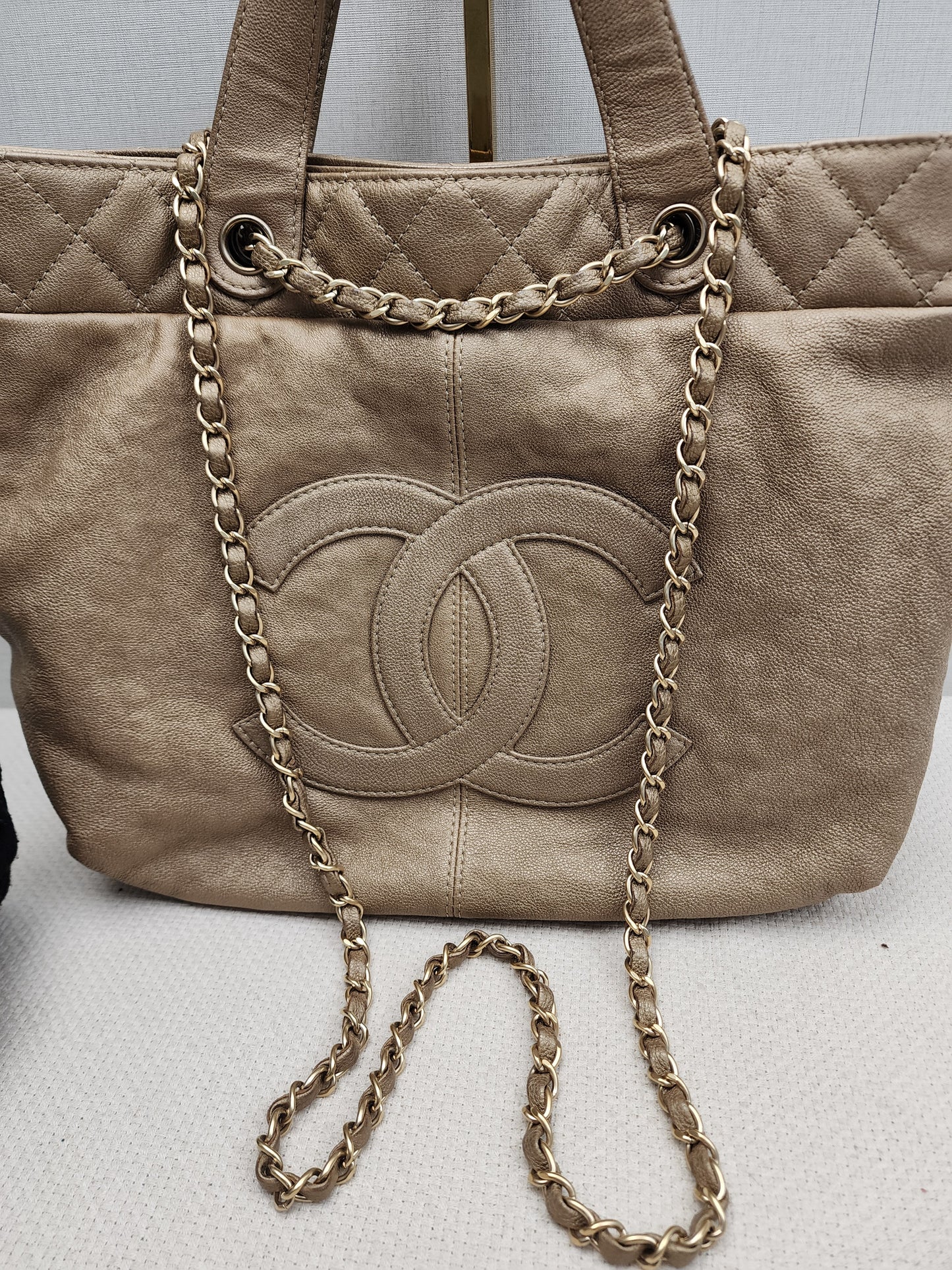 Chanel Metallic Gold Calfskin Large Trianon Tote (GHW)
