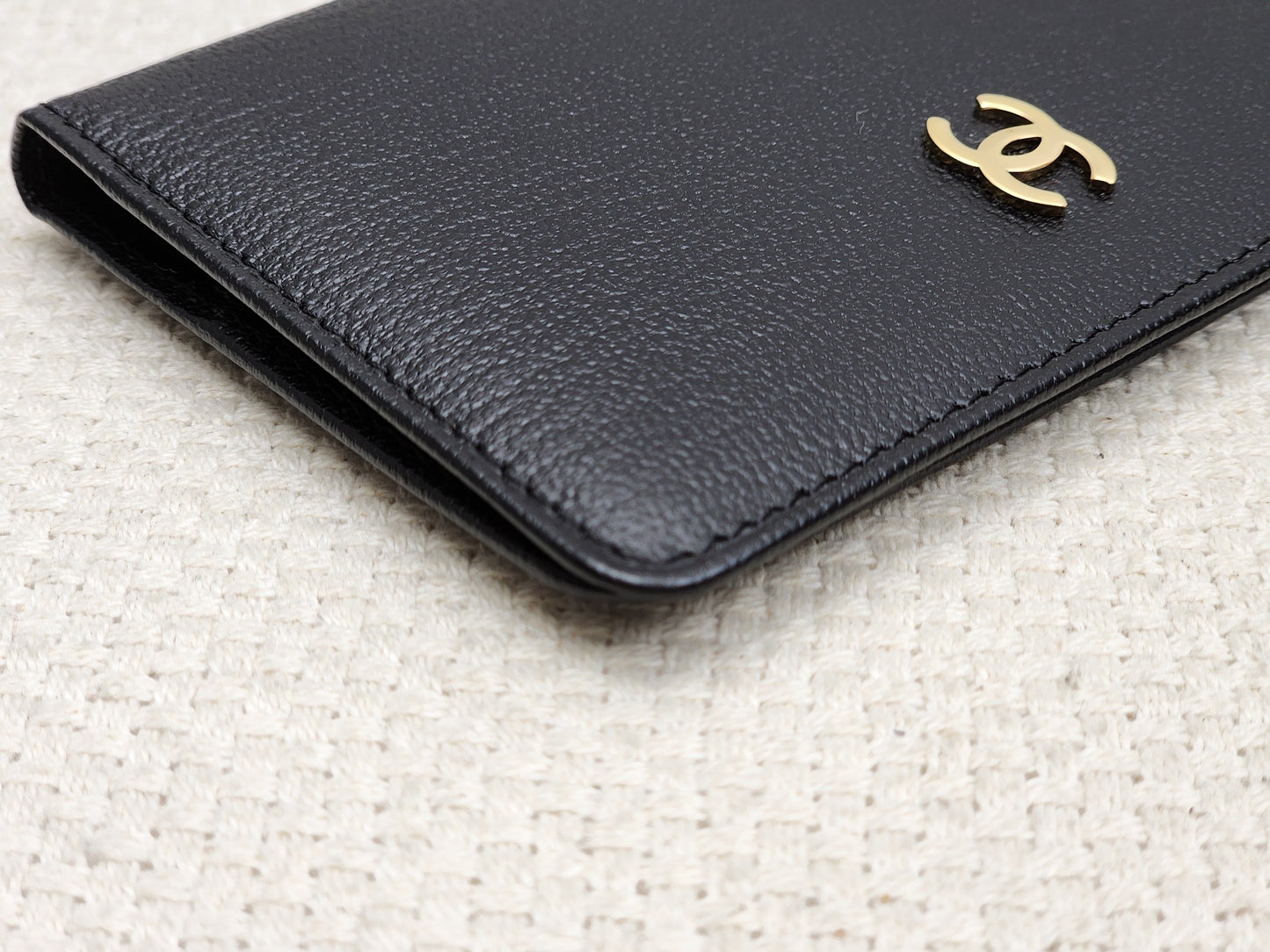 Chanel Black Goatskin Vintage Pocket Organizer (GHW)