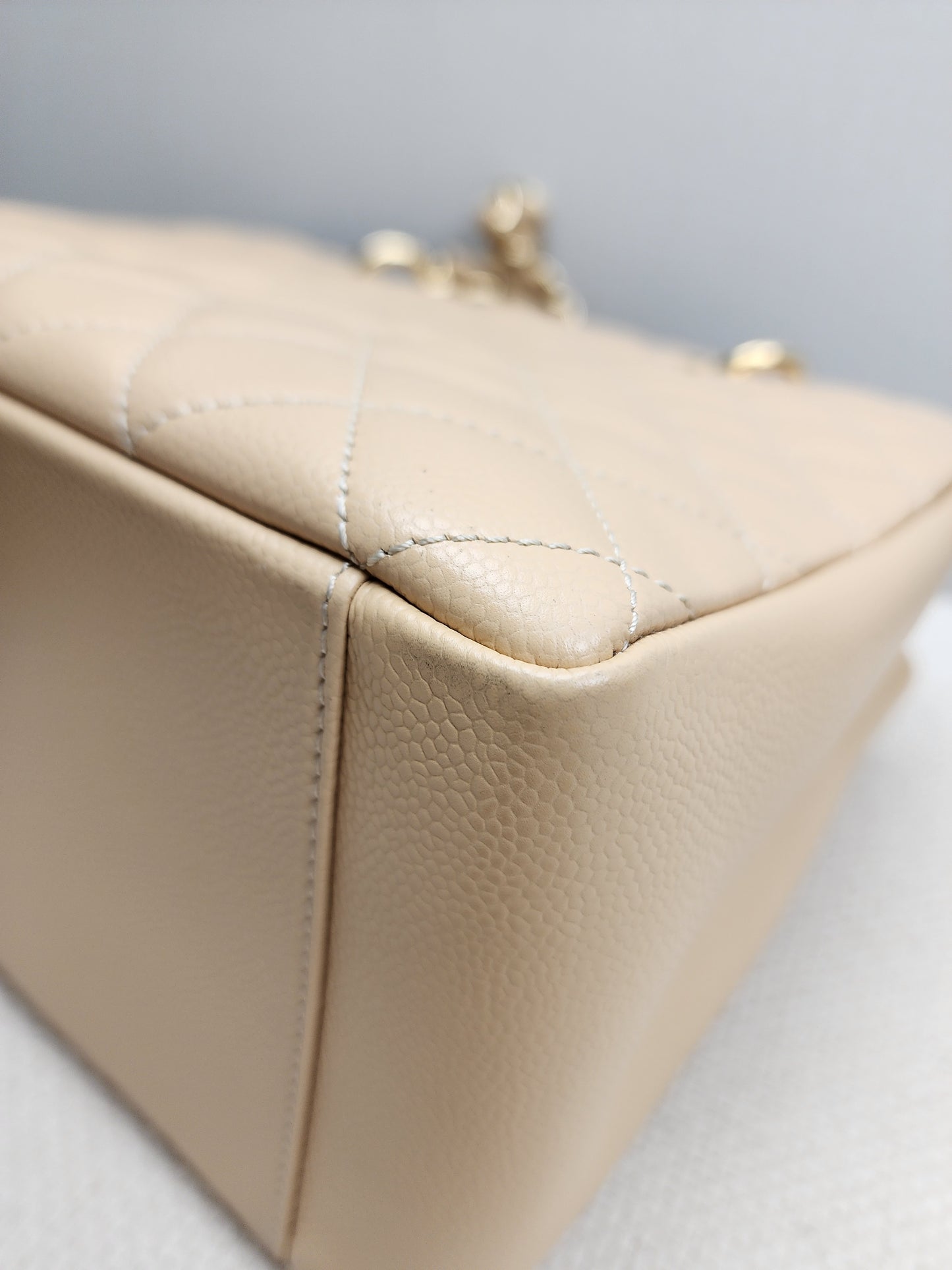 Chanel Beige Caviar GST (GHW)