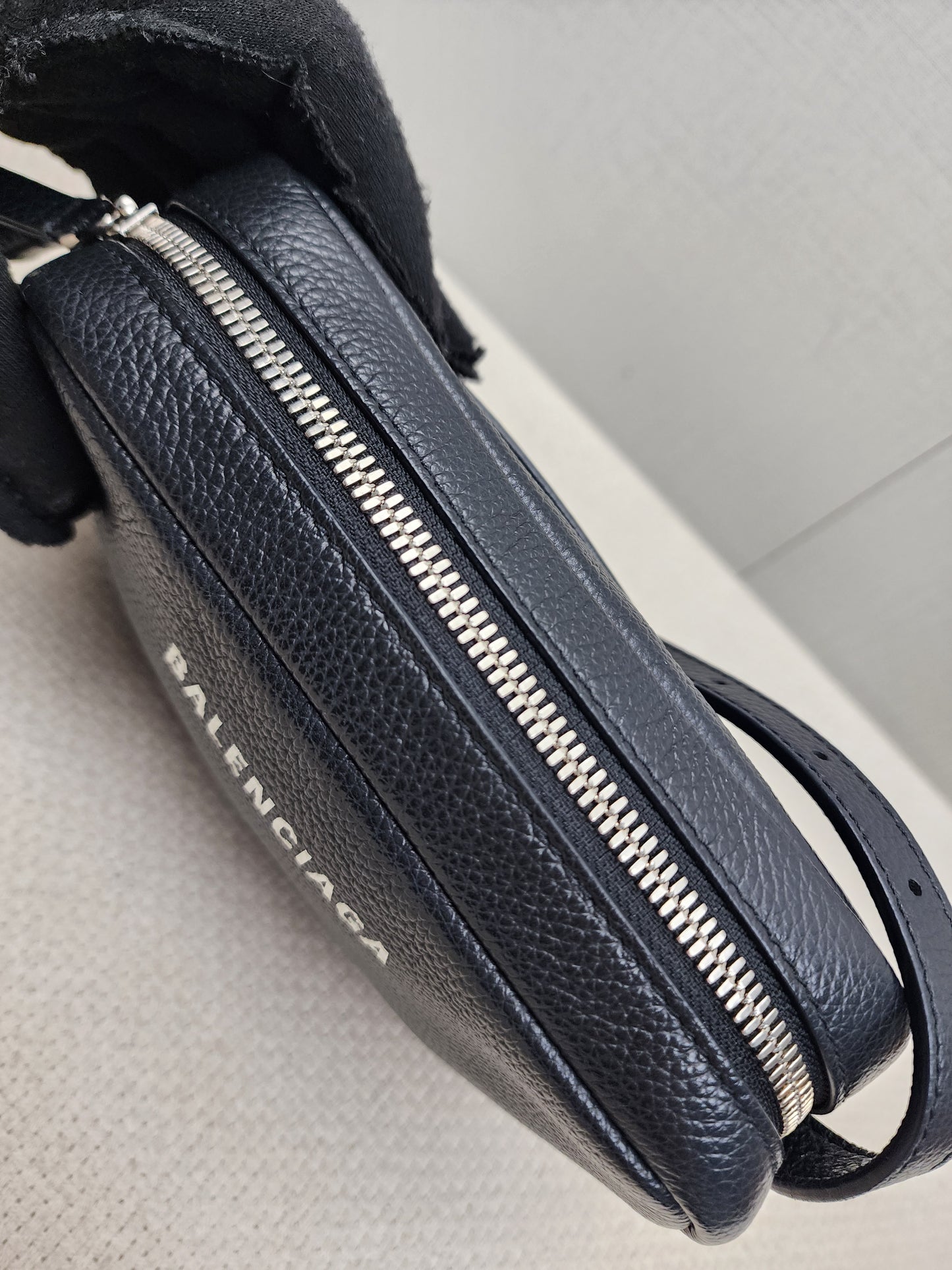 Balenciaga Black Calfskin Everyday Camera Bag