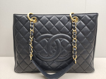 Chanel Black Caviar GST (GHW)