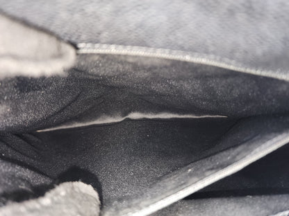 Chanel Black Caviar GST (GHW)