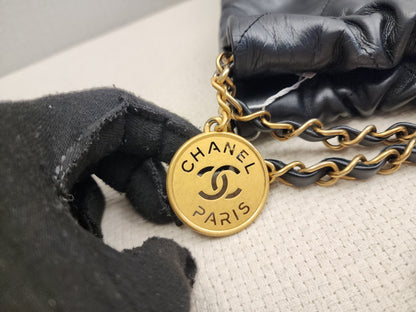 Chanel Black Calfskin Small 22 (GHW)