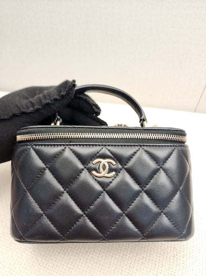 Chanel Black Lambskin Vanity with Top Handle (LGHW)