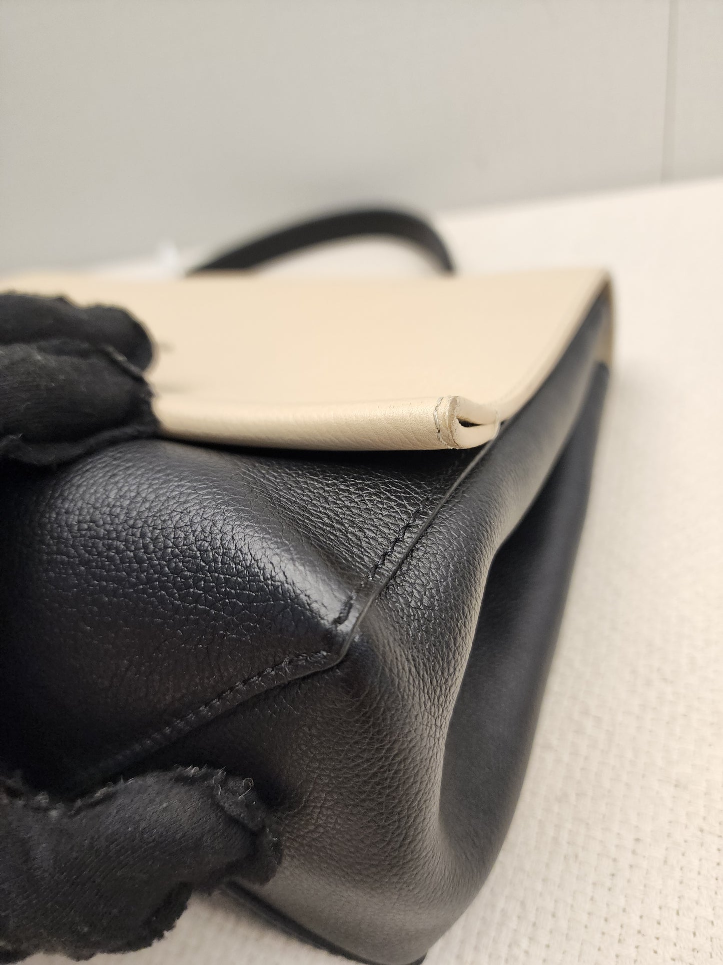LV Beige/Black Calfskin Lockme II Bag (SHW)