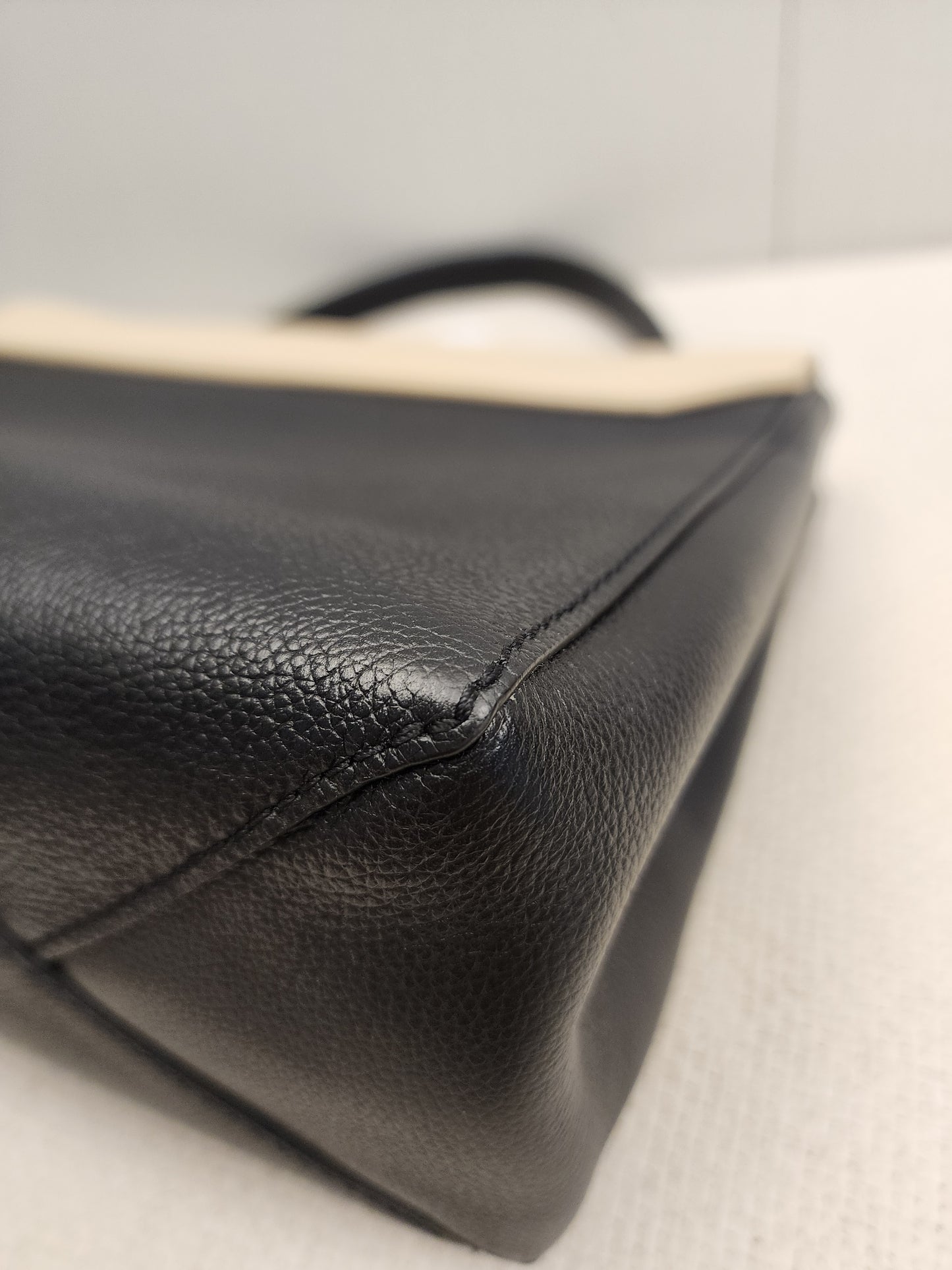 LV Beige/Black Calfskin Lockme II Bag (SHW)