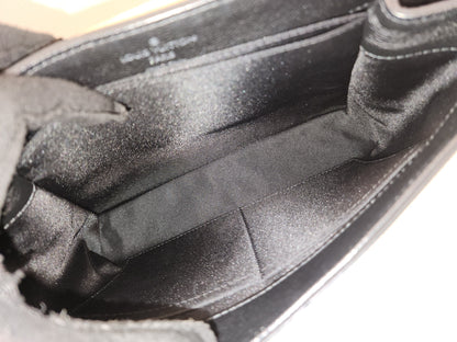 LV Beige/Black Calfskin Lockme II Bag (SHW)