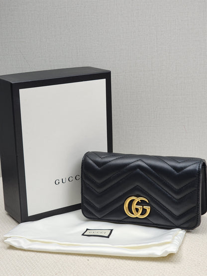 Gucci Black Marmont Mini Chain Wallet