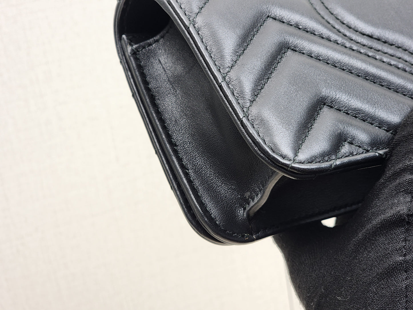 Gucci Black Marmont Mini Chain Wallet
