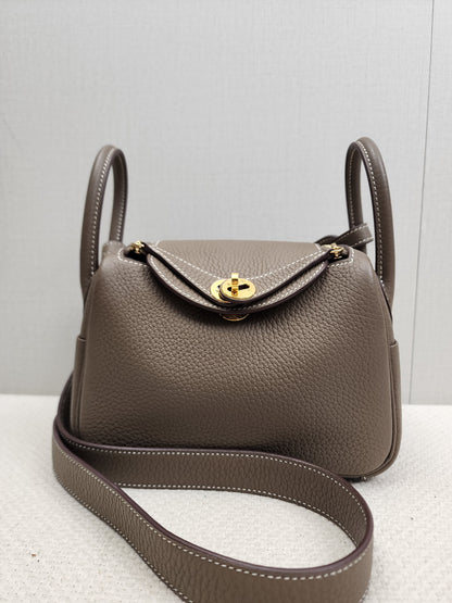 Hermes Etoupe Mini Lindy (GHW)