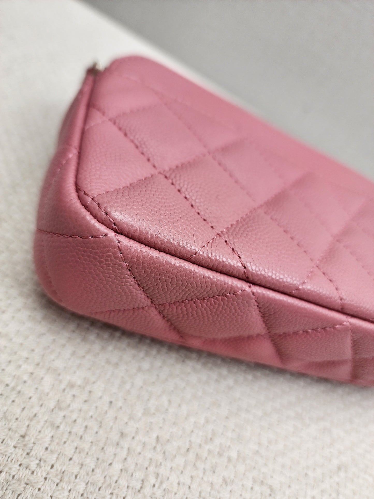 Chanel Pink Caviar Flap Phone Holder w Chain (LGHW)