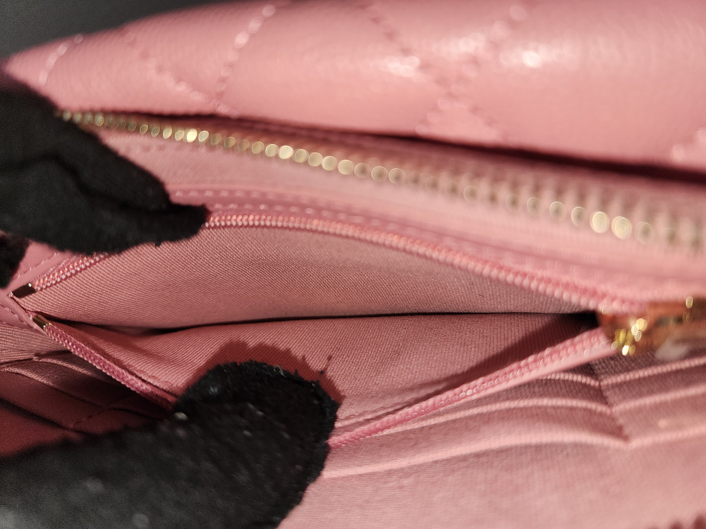 Chanel Pink Caviar Flap Phone Holder w Chain (LGHW)
