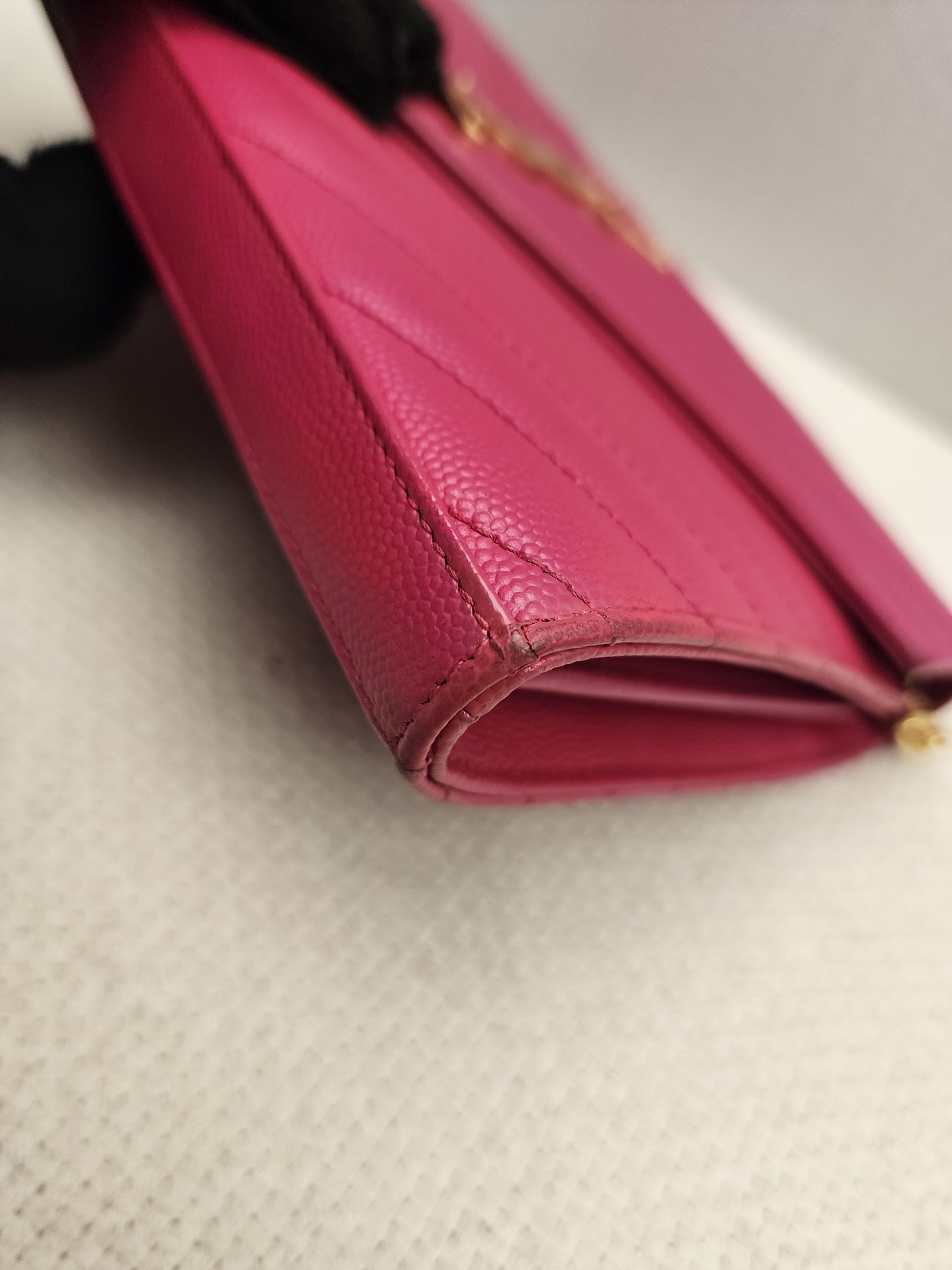 YSL Hot Pink Grain de Poudre Classic Cassandra WOC (GHW)