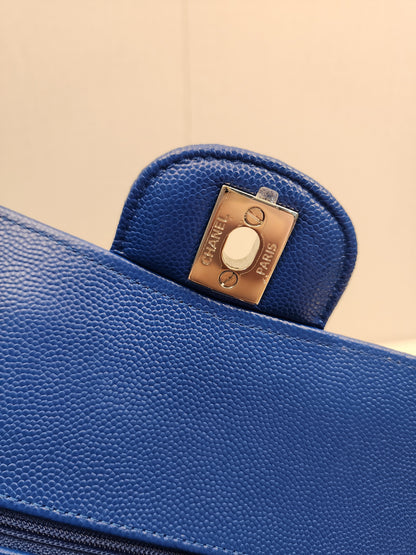 Chanel Royal Blue Caviar Medium CF (SHW)