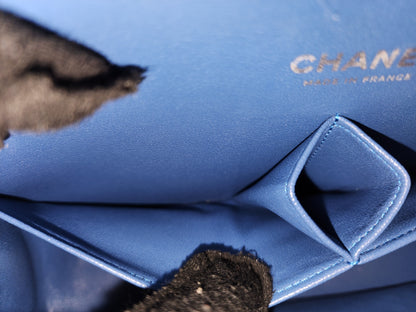 Chanel Royal Blue Caviar Medium CF (SHW)