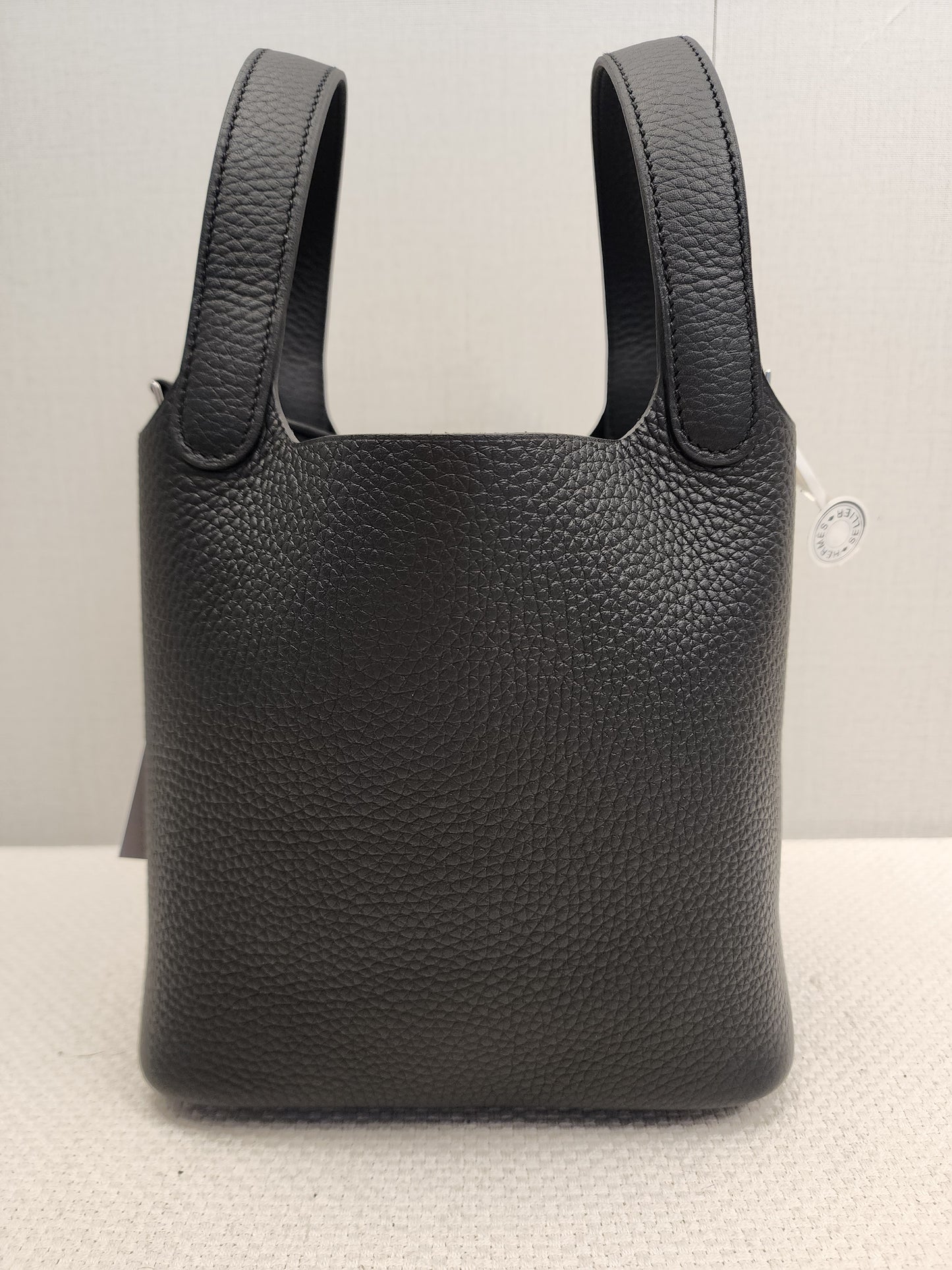 Hermes Noir Picotin 18 (PHW)