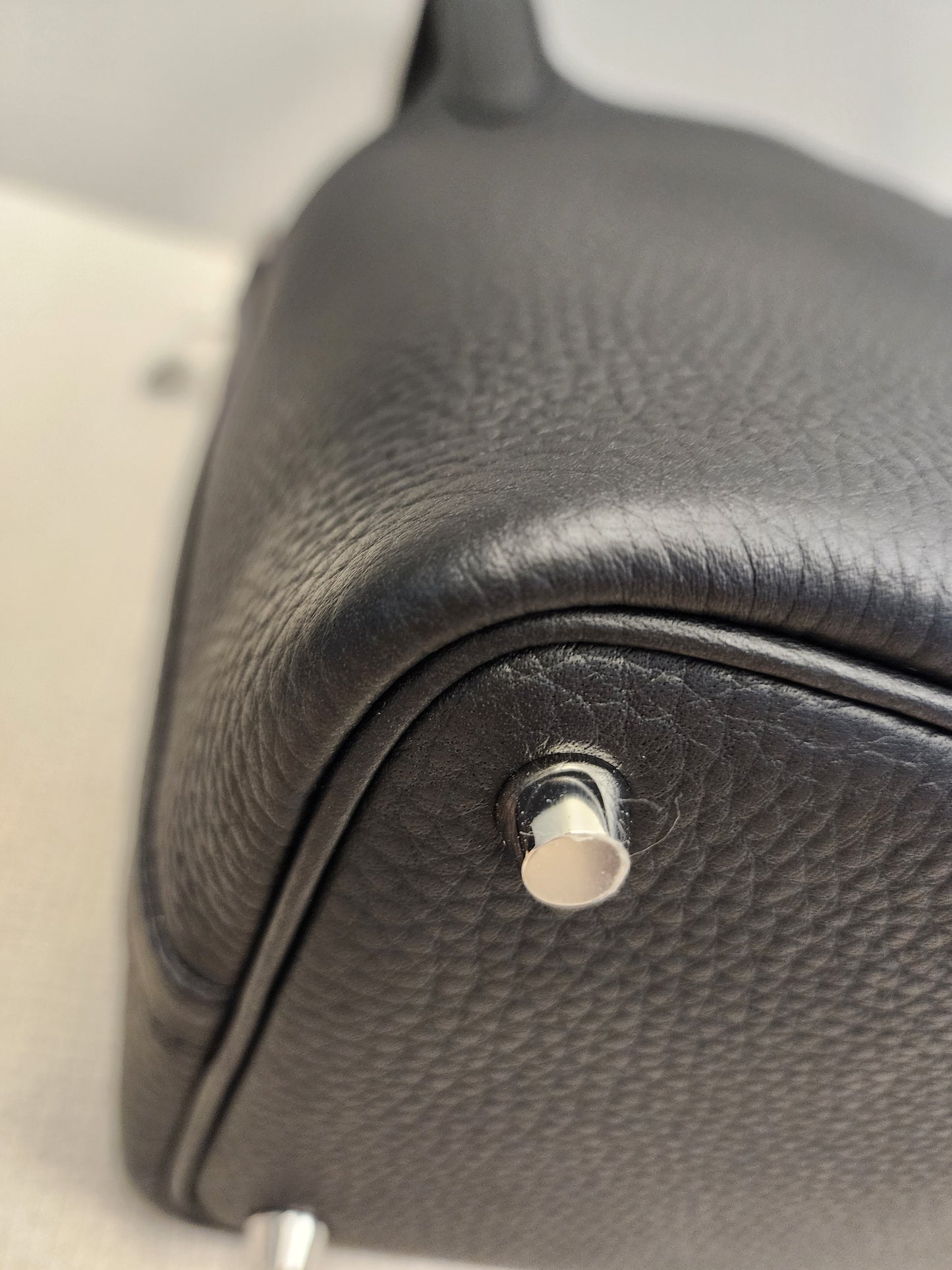 Hermes Noir Picotin 18 (PHW)