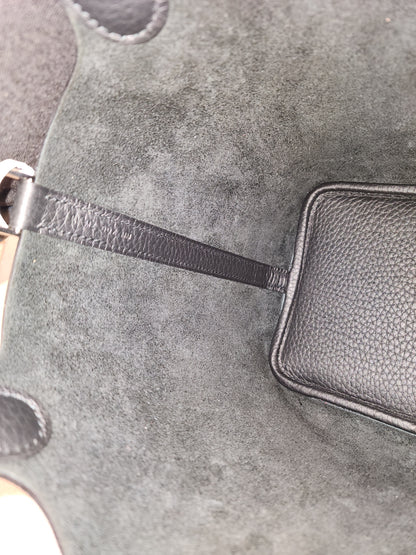 Hermes Noir Picotin 18 (PHW)