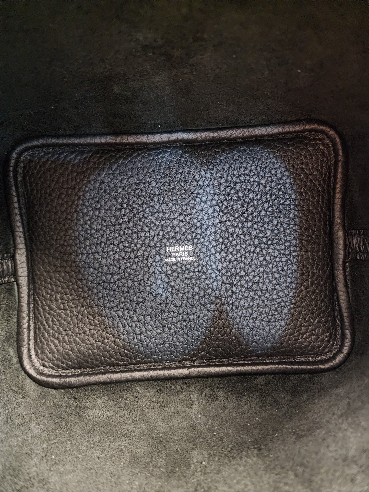 Hermes Noir Picotin 18 (PHW)