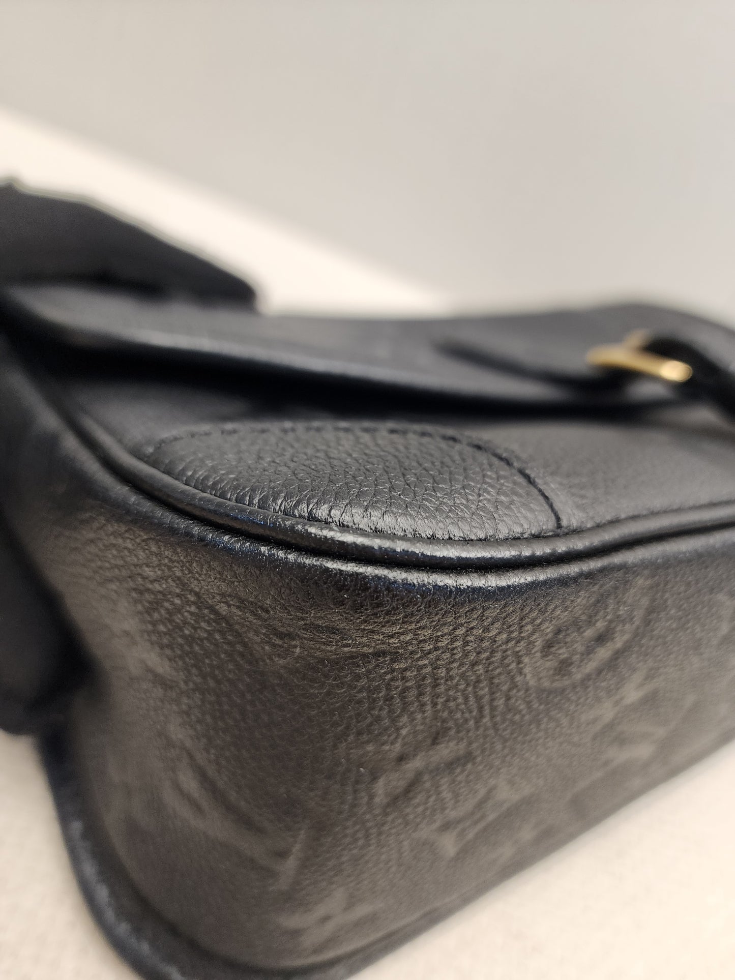 LV Black Empreinte Diane