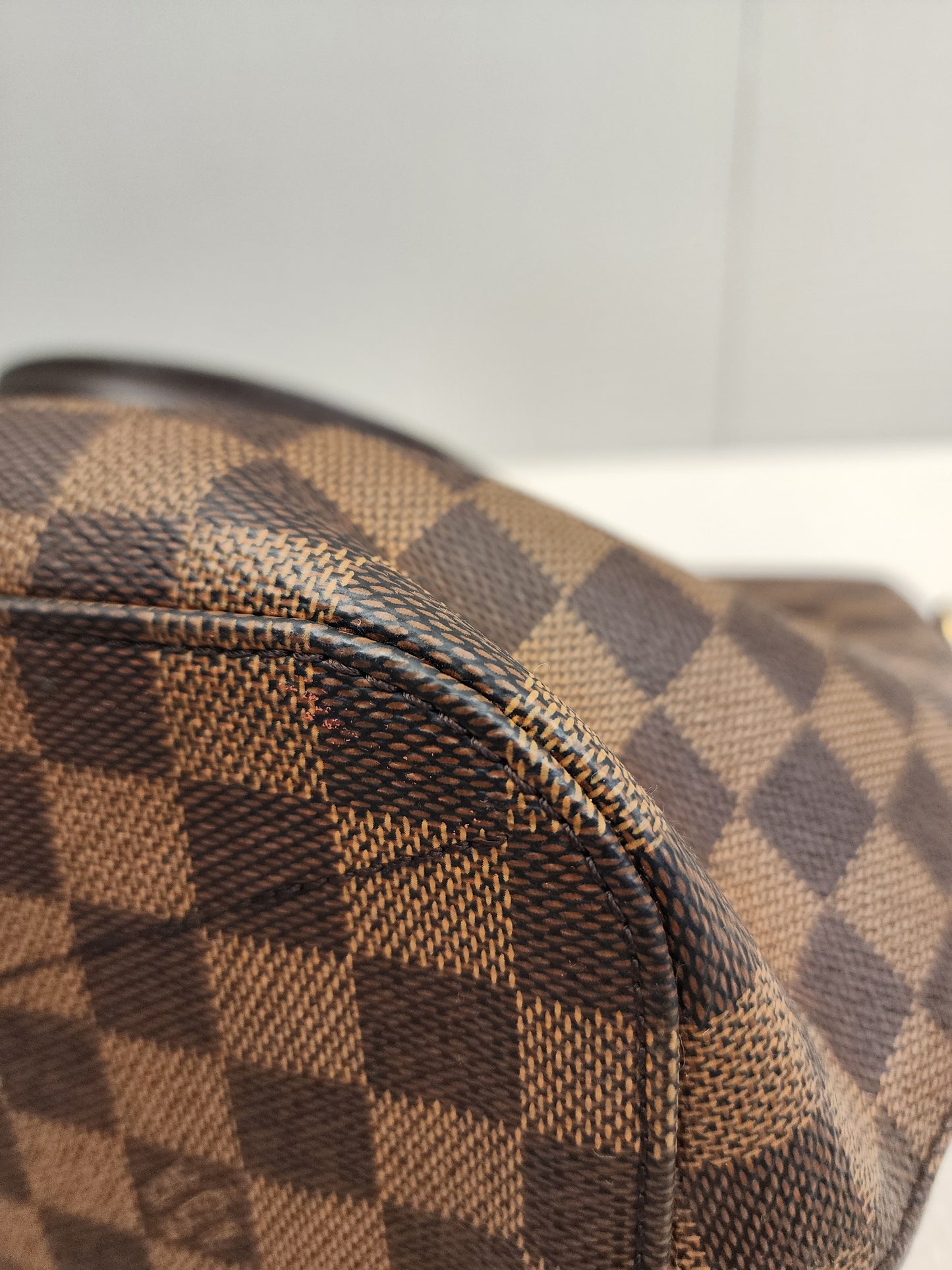 LV Damier Ebene Siena MM