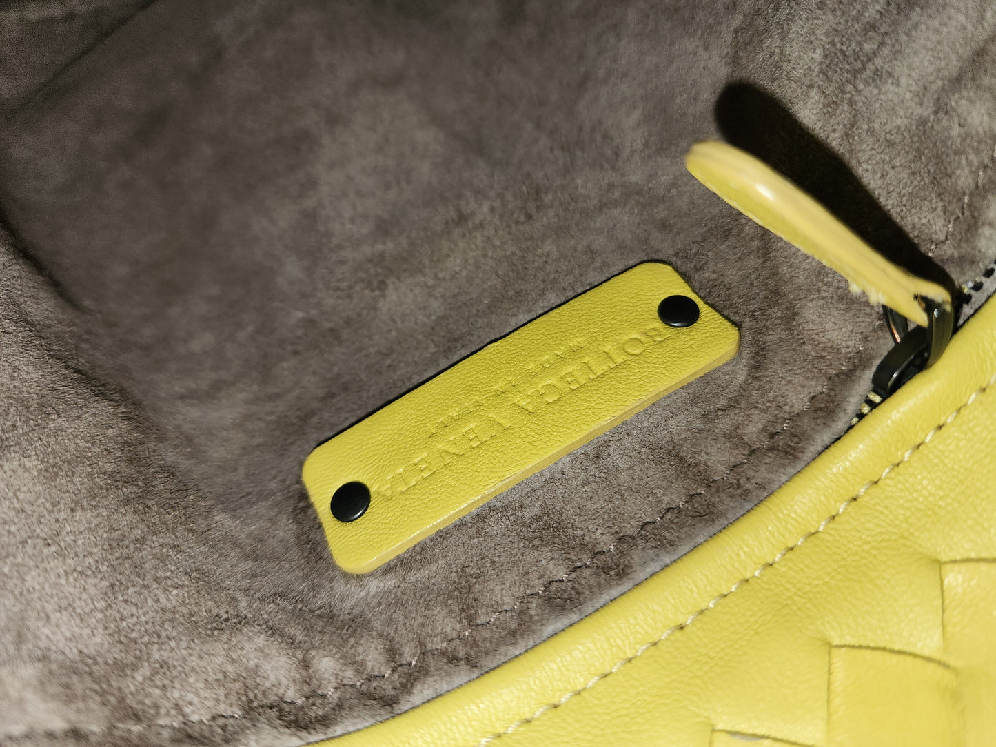 Bottega Veneta Yellow Intrecciato Nappa Bucket Bag