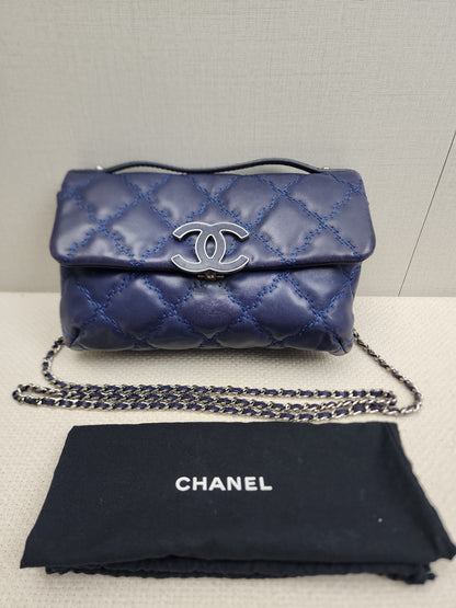 Chanel Blue Calfskin Hampston Flap Bag (SHW)