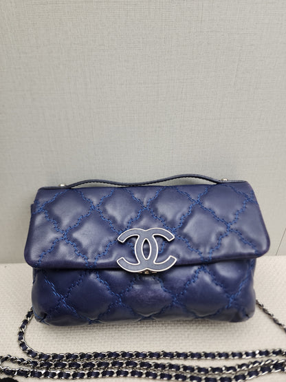Chanel Blue Calfskin Hampston Flap Bag (SHW)
