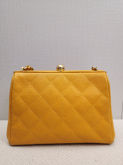 Chanel Orange Caviar Vintage Kisslock Clutch on Chain (GHW)