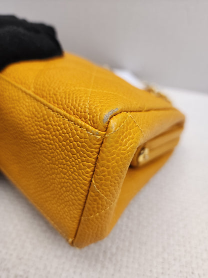 Chanel Orange Caviar Vintage Kisslock Clutch on Chain (GHW)